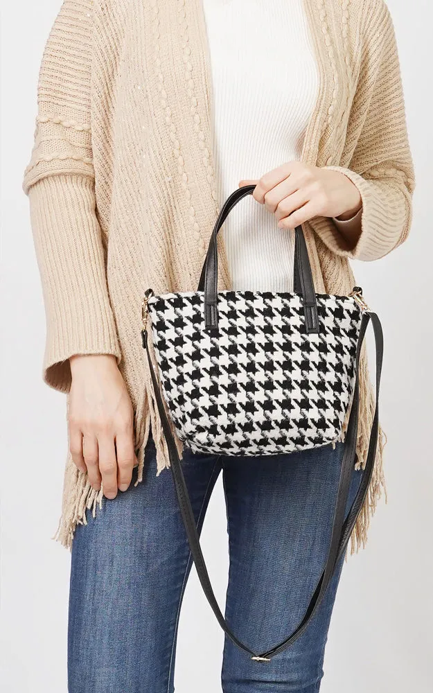 EBG10728 HOUNDSTOOTH PRINT CROSSBODY BAG